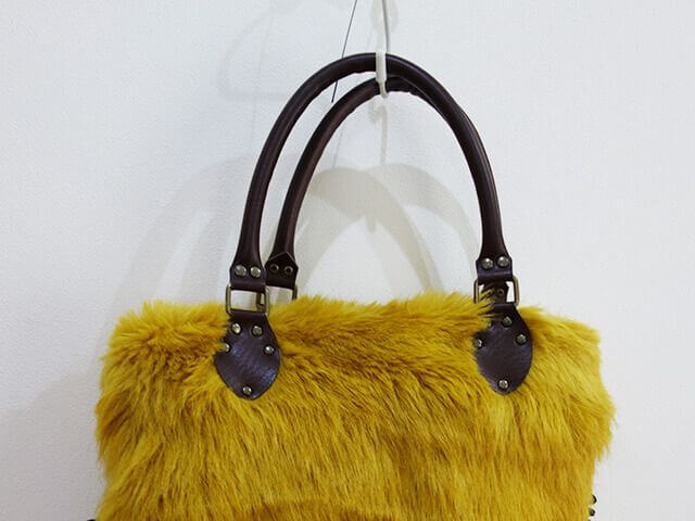 チョコレートブラウンのハンドル