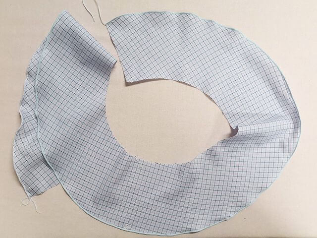 フリルに巻きロック