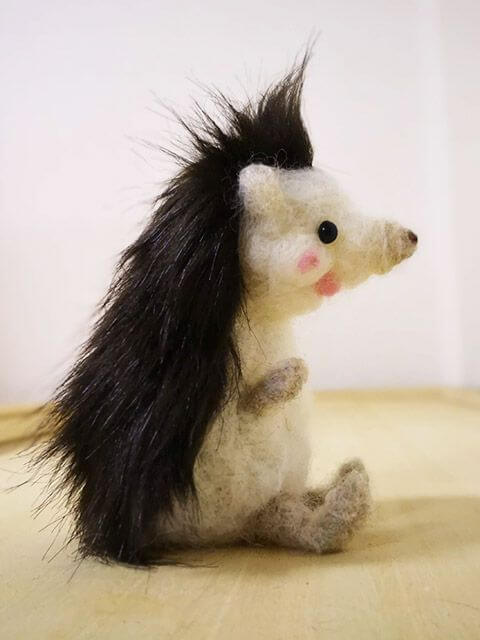 ハリネズミの横顔