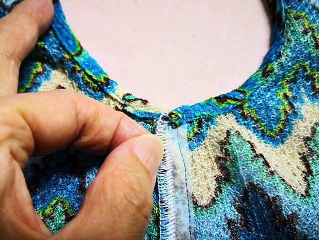 脇の縫い代の始末