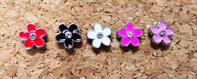 花のスライドチャーム