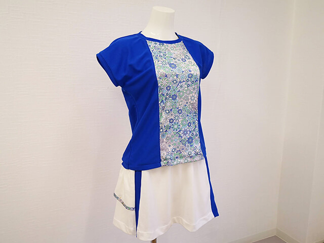 テニスウェアセットアップ