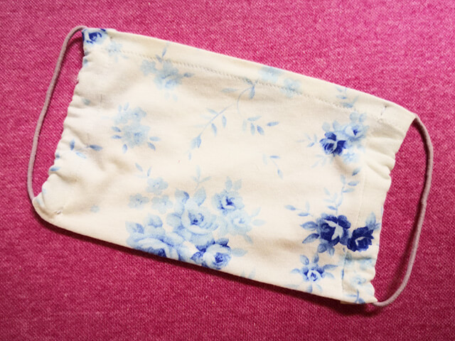 フィルターの入れられる布マスク