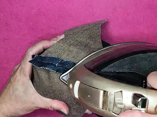 マスクの縫い代を割る