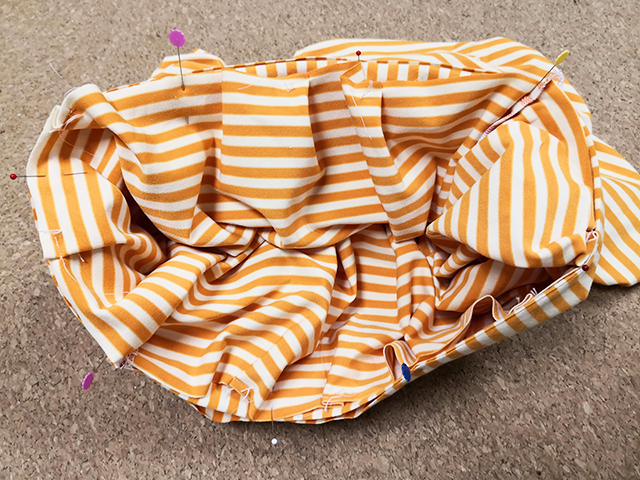 キモノスリーブの裾の始末