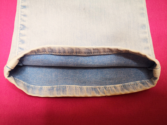 ジーパンの裾